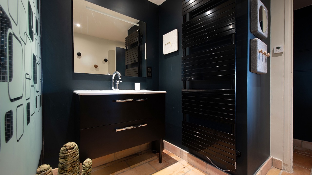 Photo of Bathroom in Cucuron