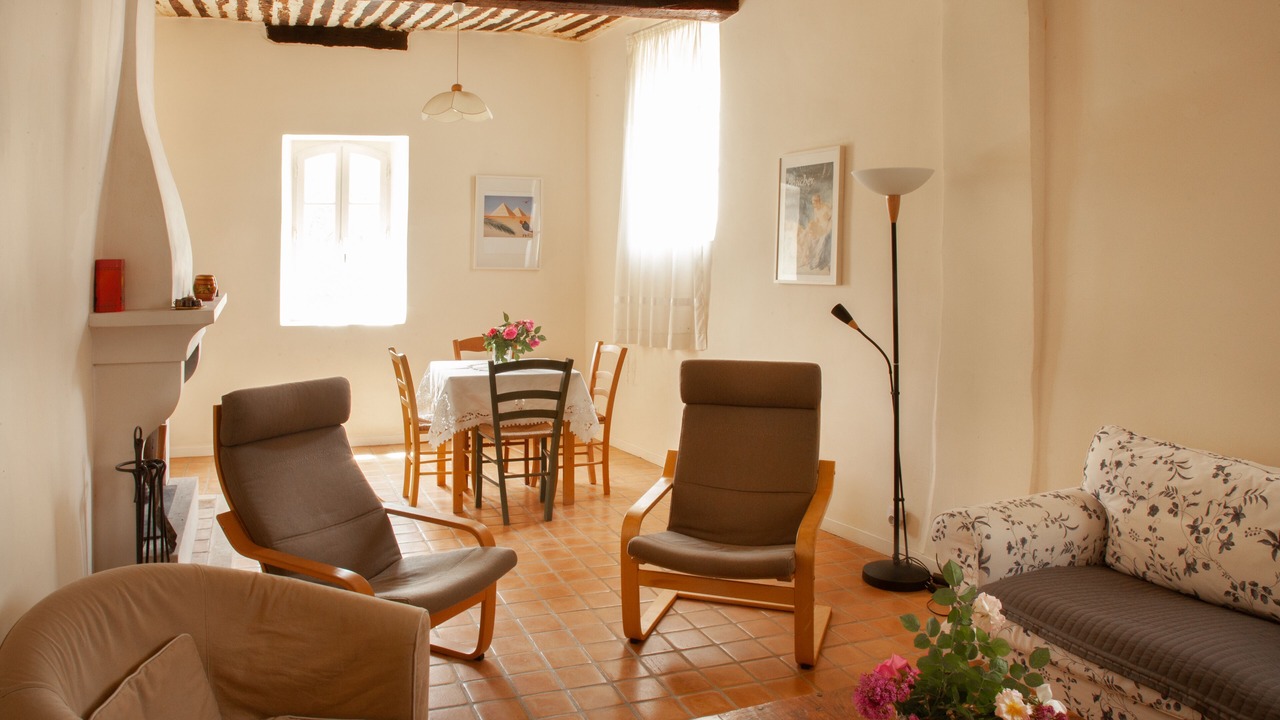 Photo of Livingroom in Rustrel