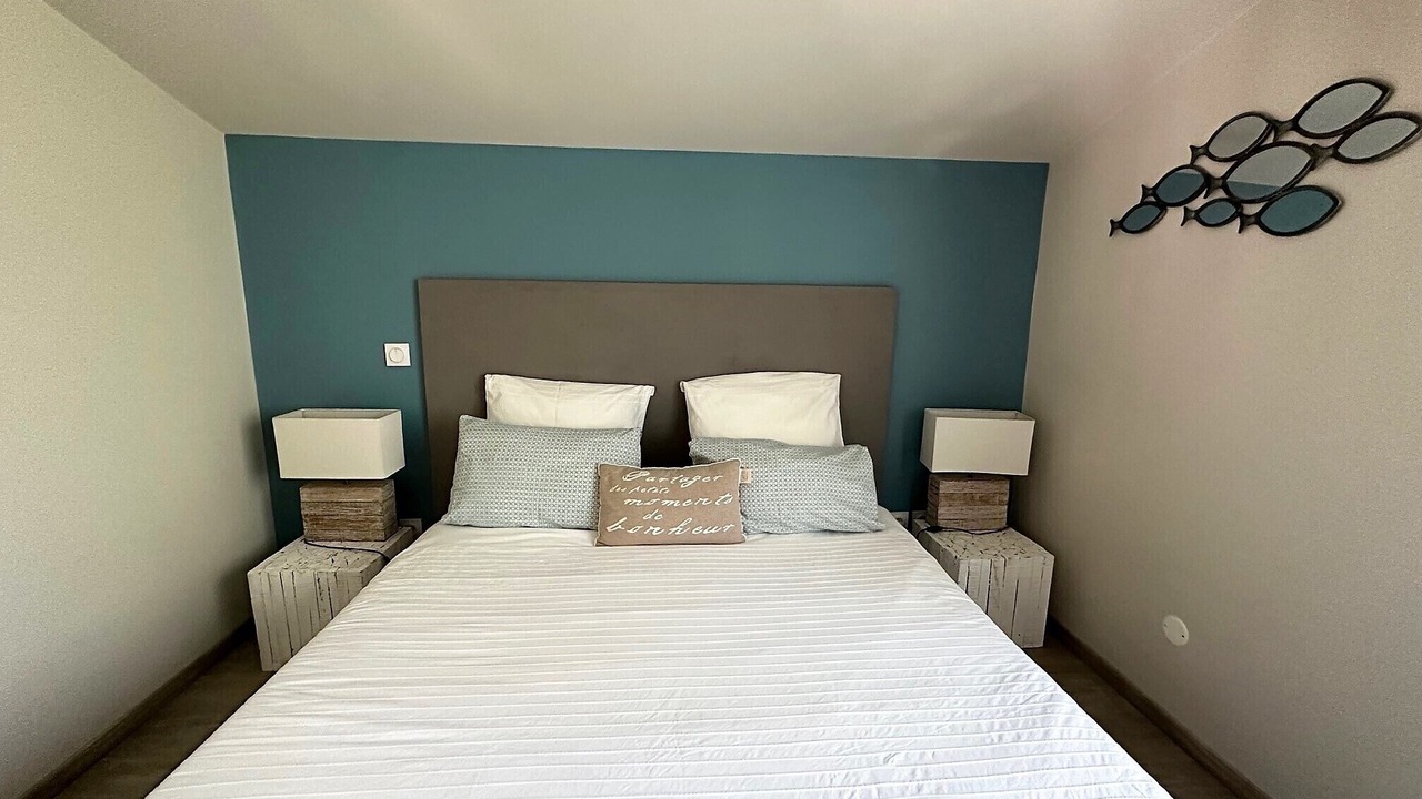 Photo of Bedroom in Roussillon
