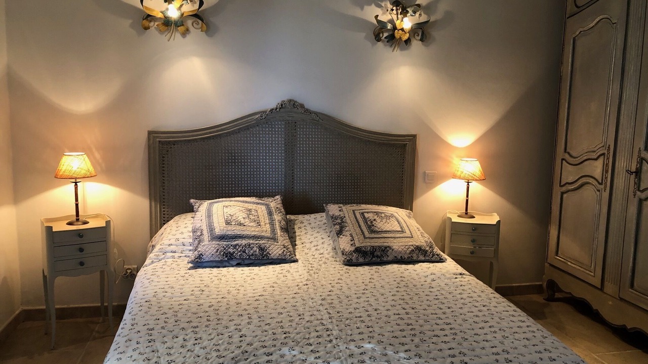 Photo of Bedroom in Sablet