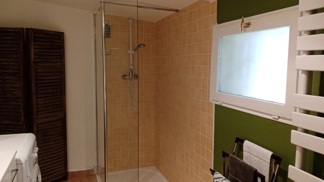Photo of Bathroom in Pignans