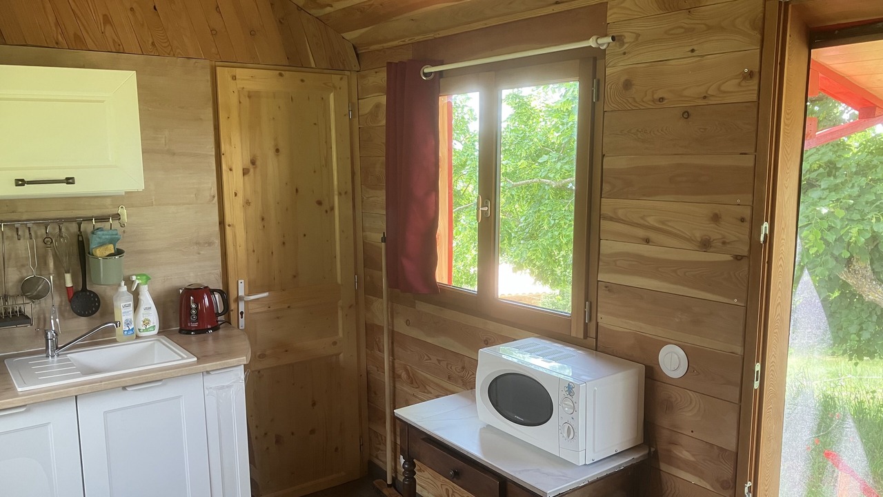 Photo of Kitchen in Entrepierres