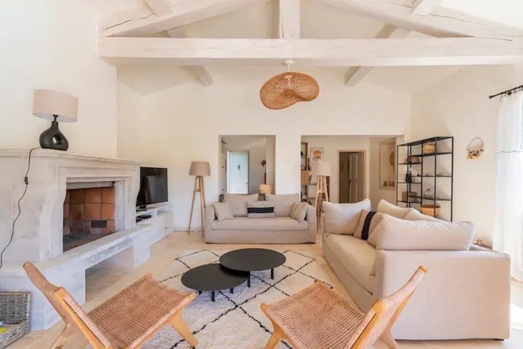 Photo of Livingroom in Goult