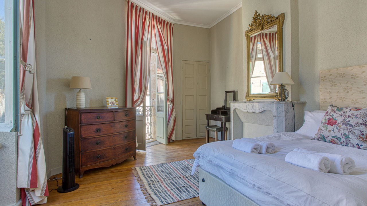 Photo of Bedroom in Meynes