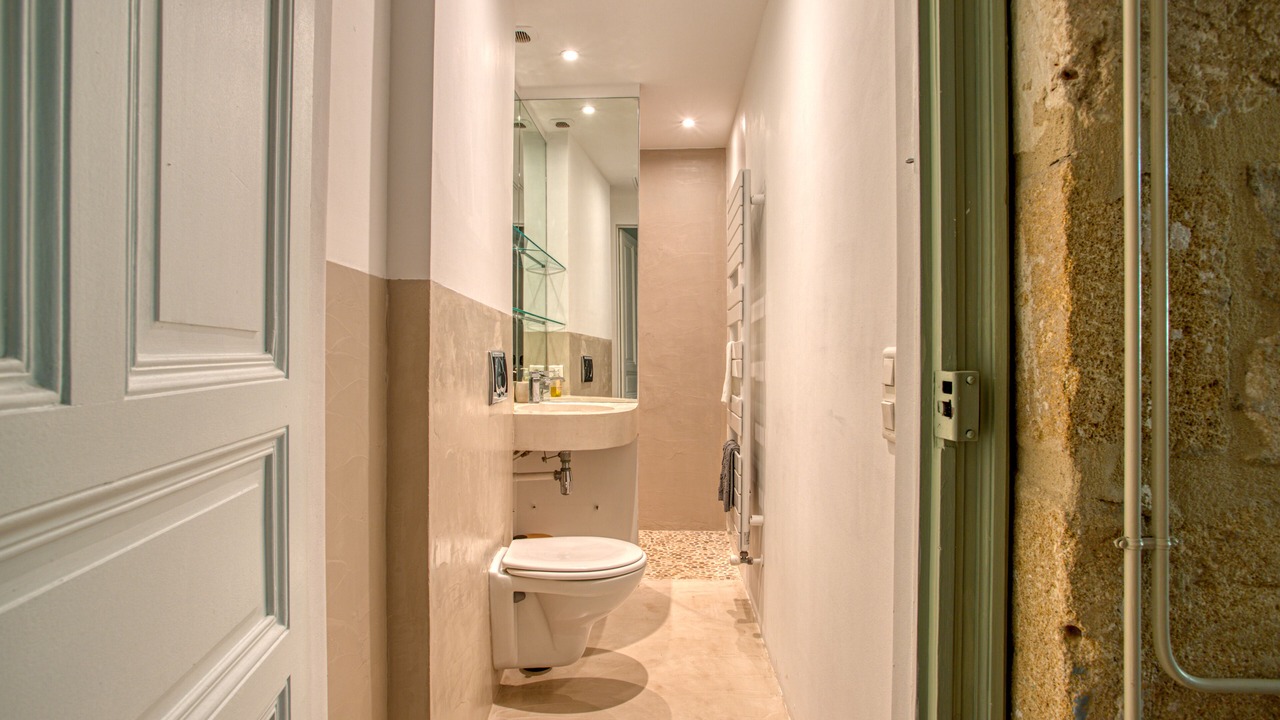 Photo of Bathroom in Meynes