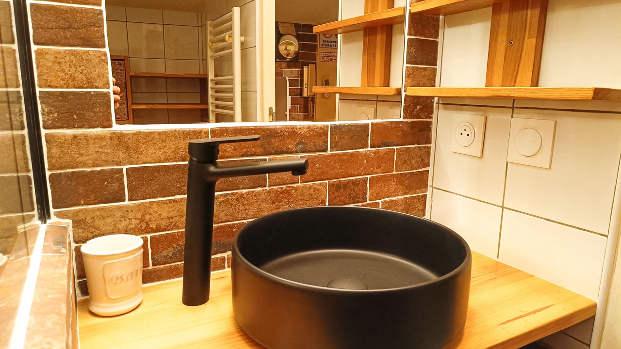 Photo of Bathroom in Plan-de-Cuques