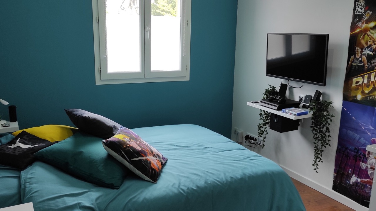 Photo of Bedroom in Pelissanne