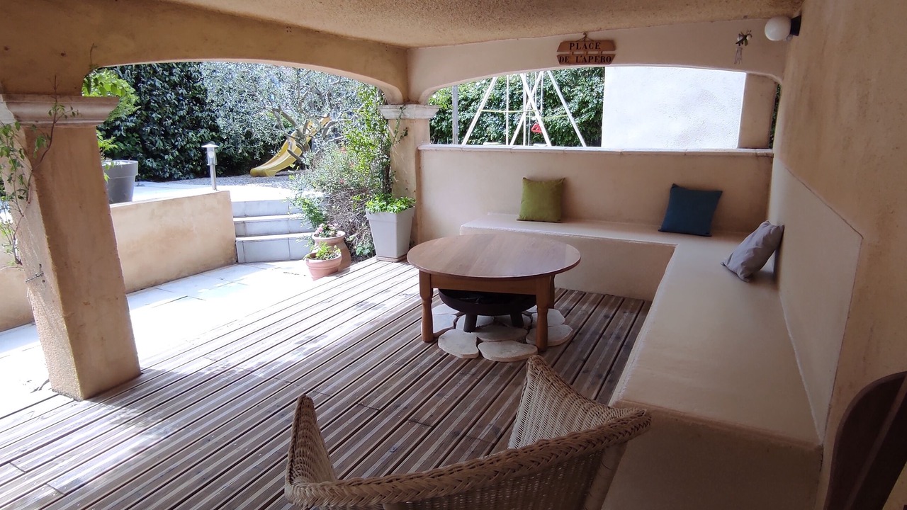 Photo of Patio Balcony in Pelissanne