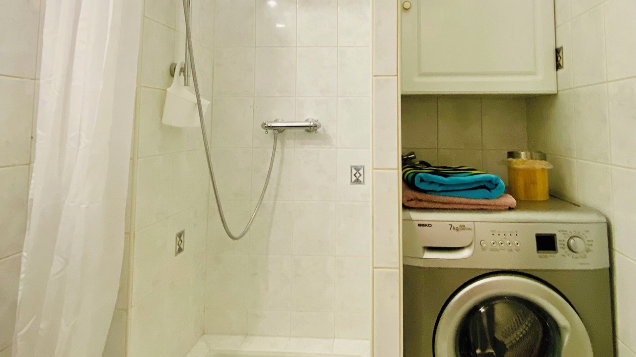Photo of Bathroom in Beaucaire