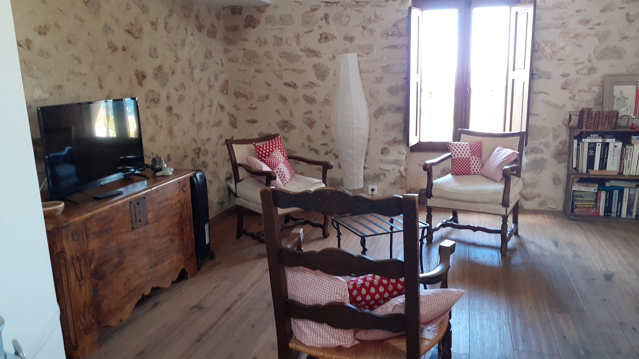 Photo of Livingroom in Aiguines