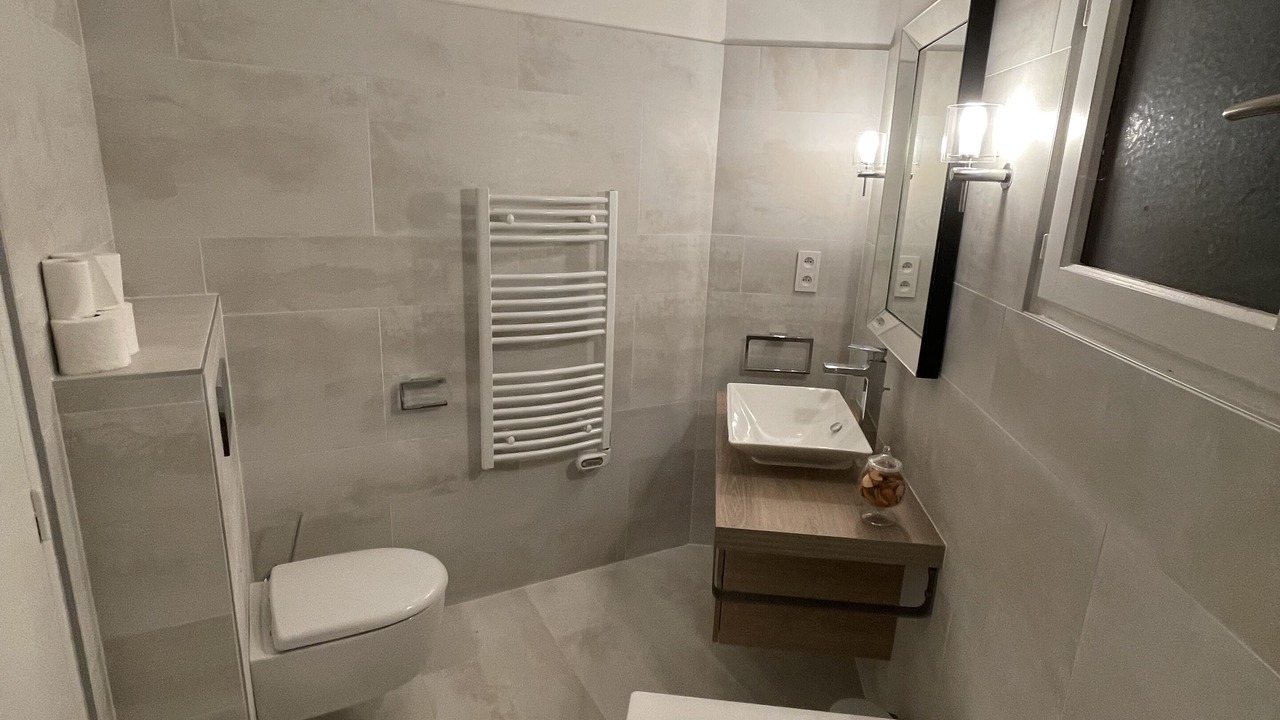 Photo of Bathroom in Coudoux