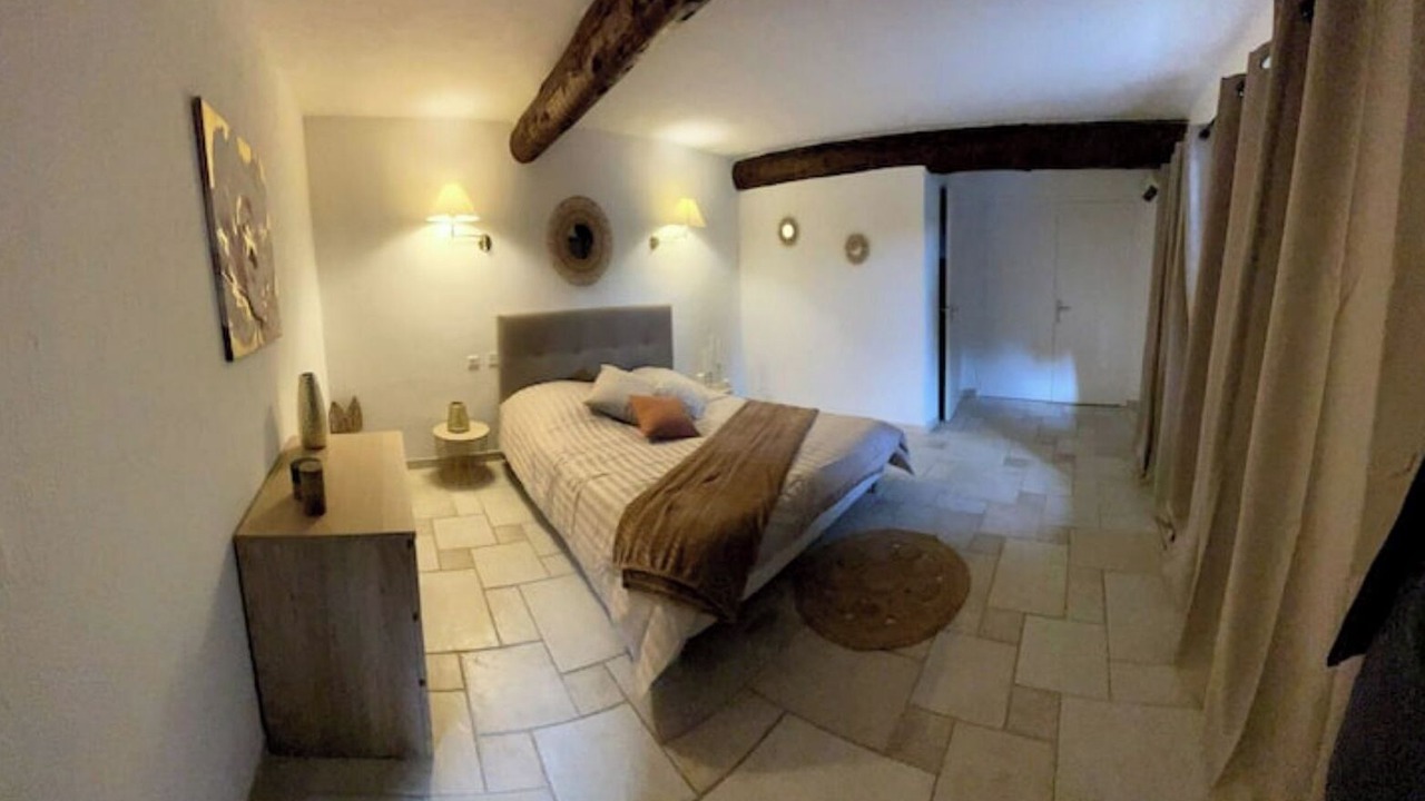Photo of Bedroom in Coudoux