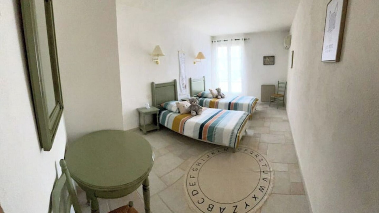 Photo of Bedroom in Coudoux
