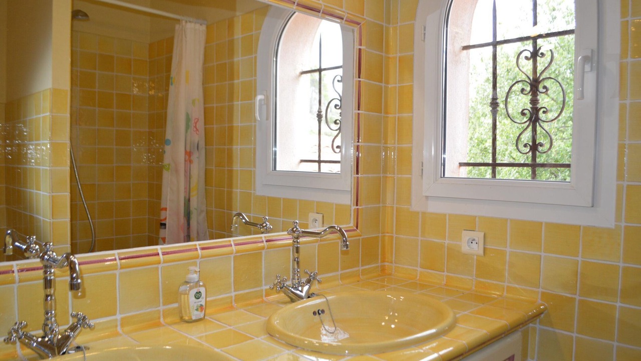 Photo of Bathroom in Montfort-sur-Argens