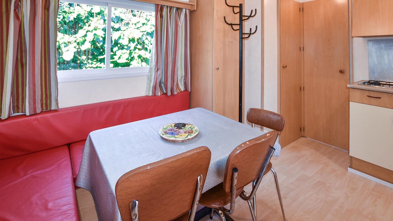 Photo of Bedroom in Entraigues-sur-la-Sorgue
