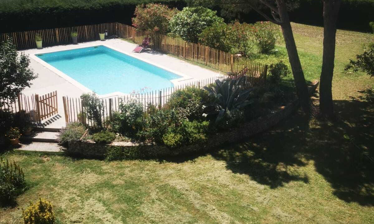 Photo of Outdoor in Orange