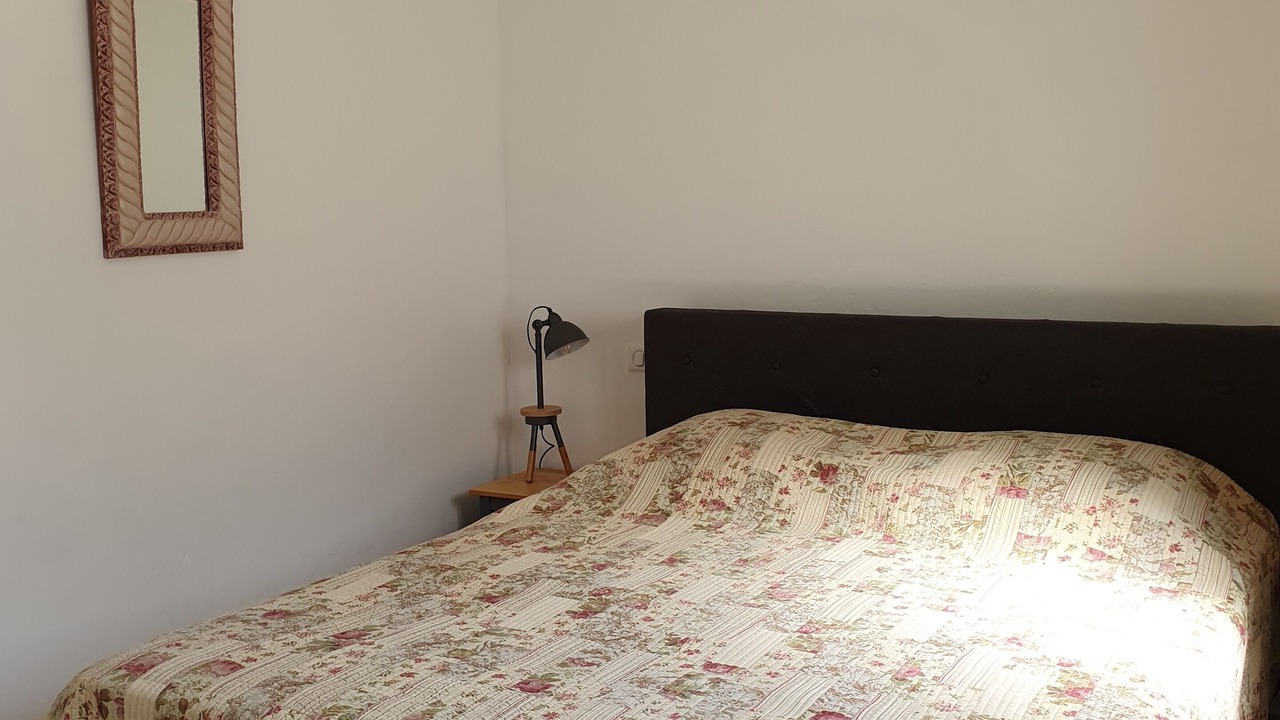 Photo of Bedroom in Aups