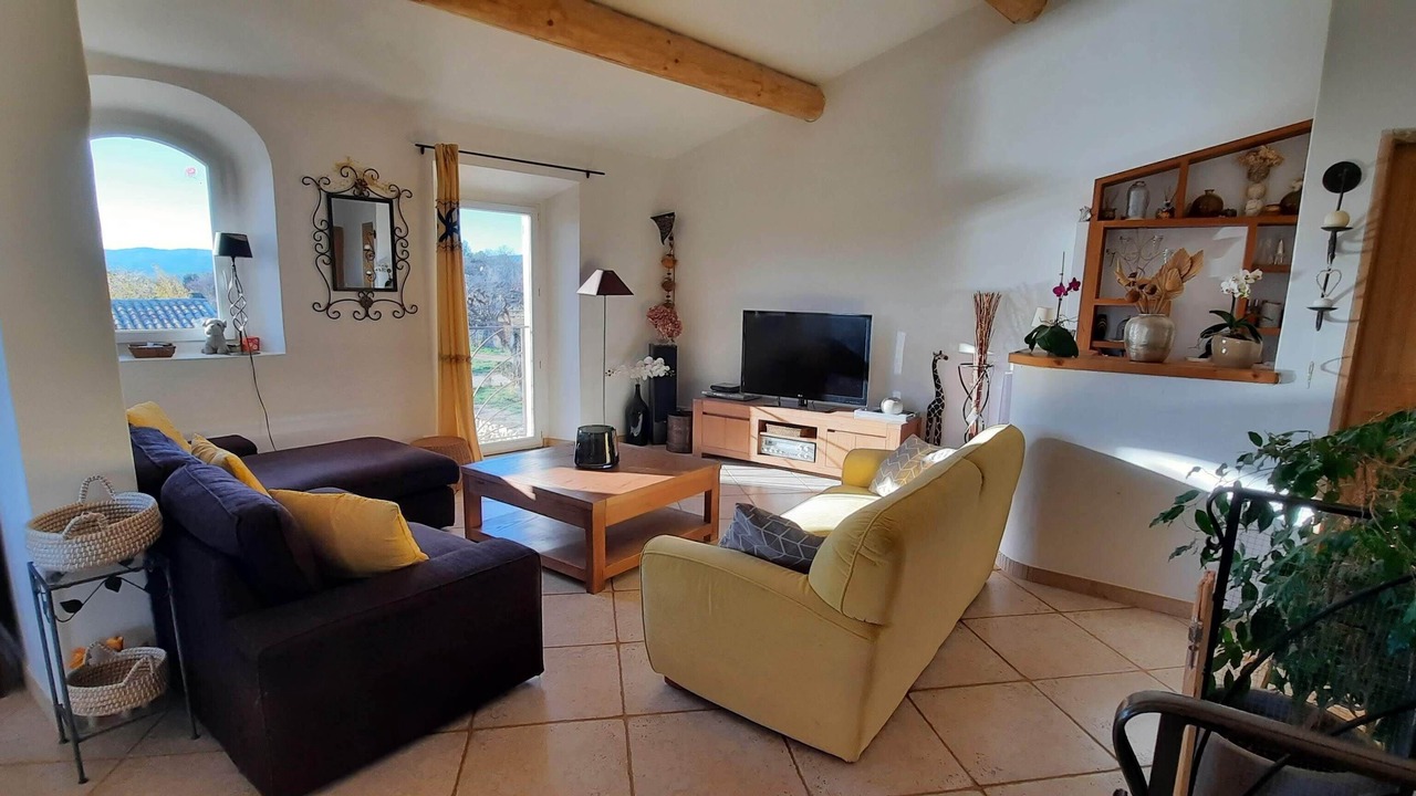 Photo of Livingroom in Roussillon