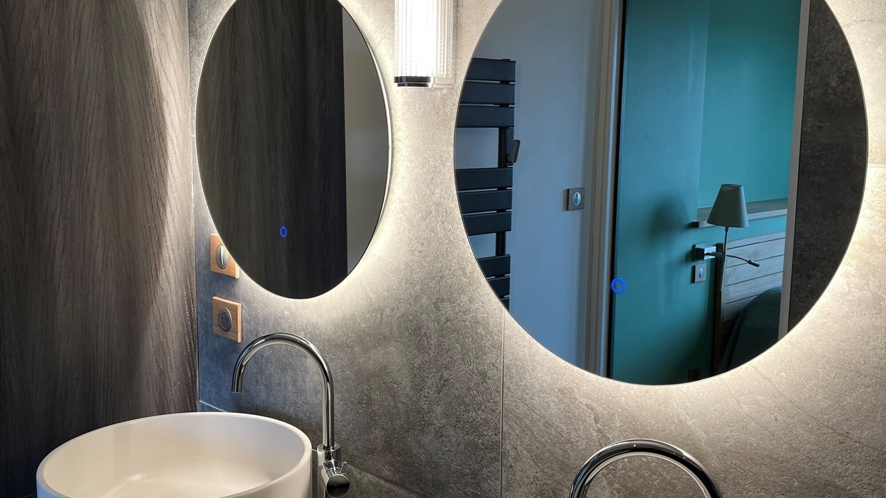 Photo of Bathroom in Chateauneuf-de-Gadagne