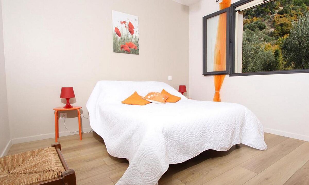 Photo of Bedroom in Buis-les-Baronnies