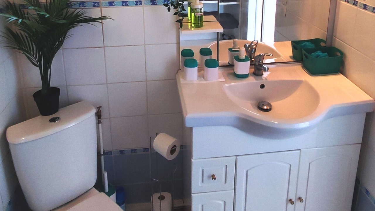 Photo of Bathroom in 13th Arrondissement