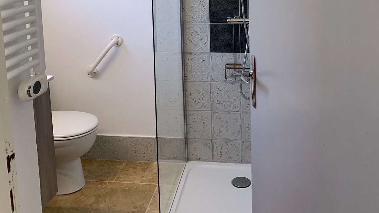 Photo of Bathroom in Venasque