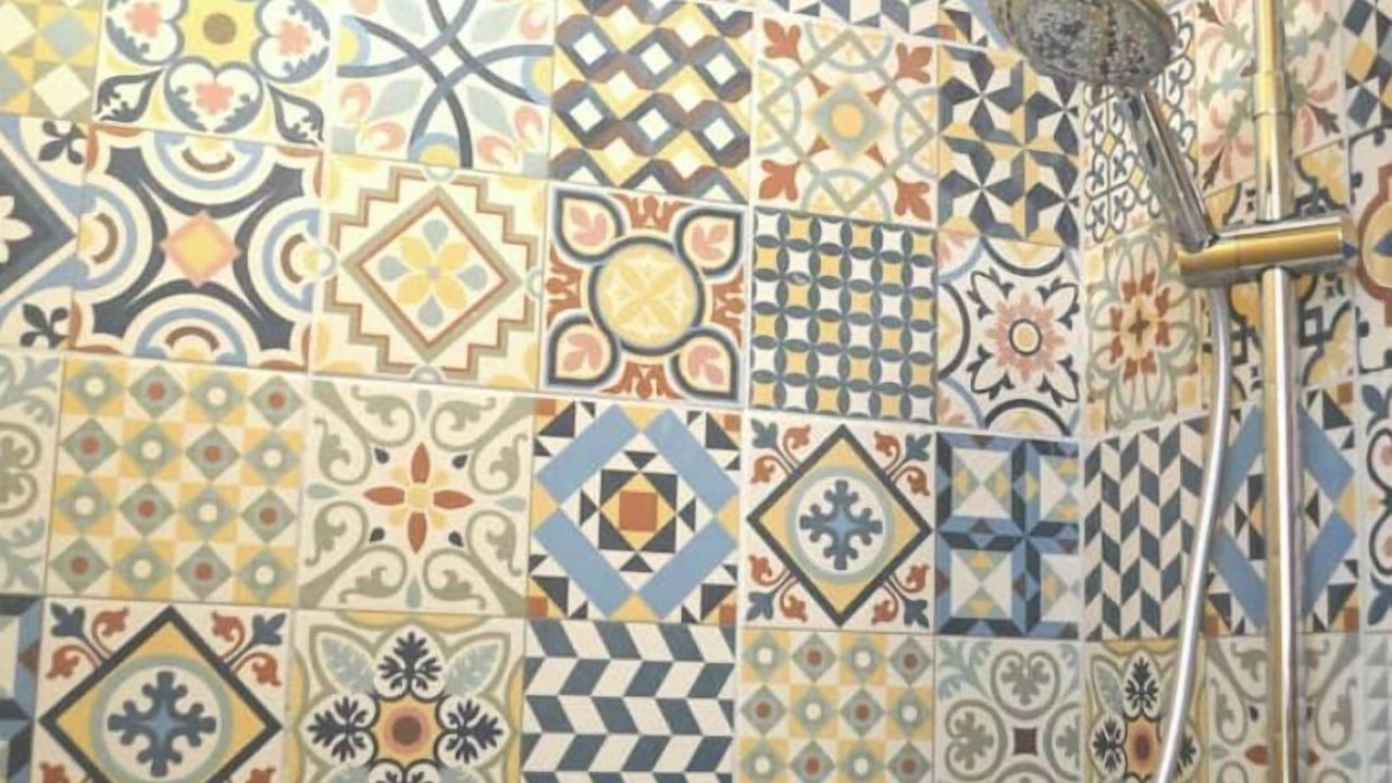 Photo of Bathroom in Orange
