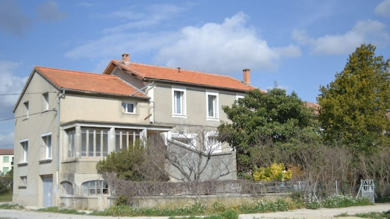Photo of Outdoor in Orange