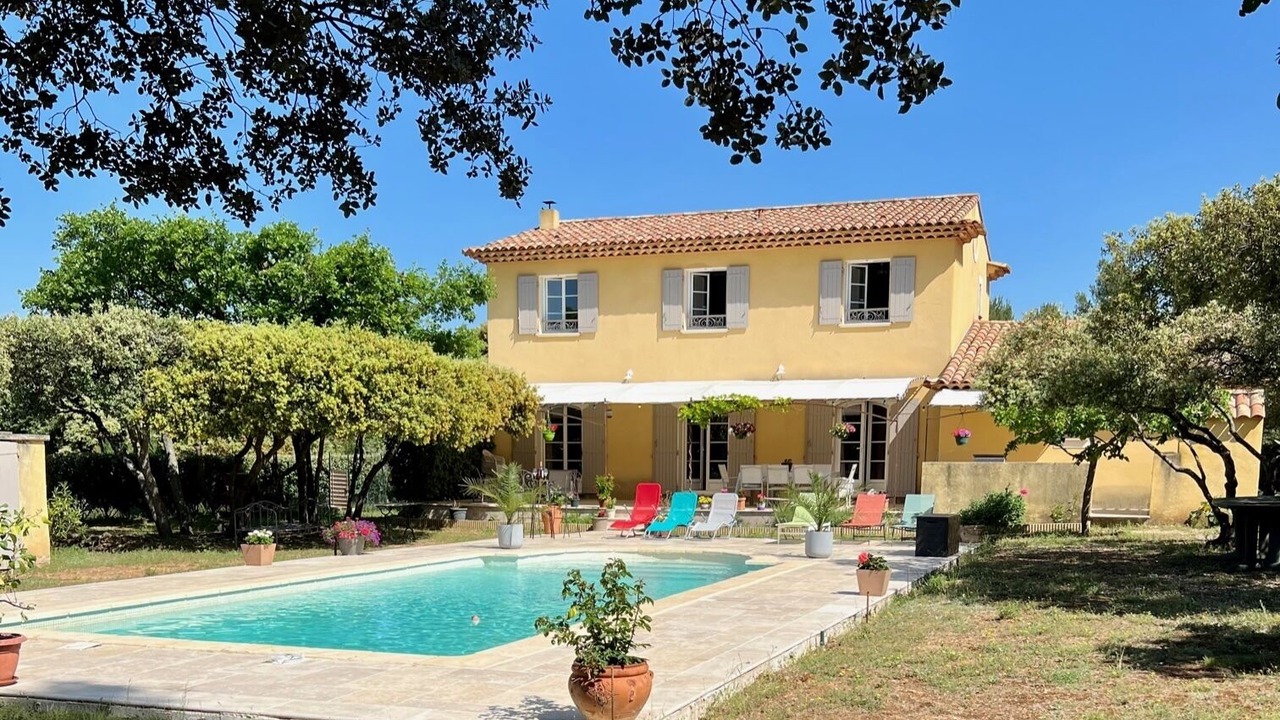 Photo of Outdoor in Jouques