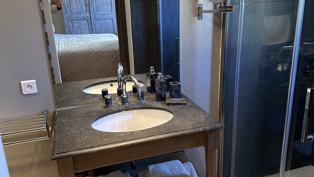 Photo of Bathroom in Bonnieux