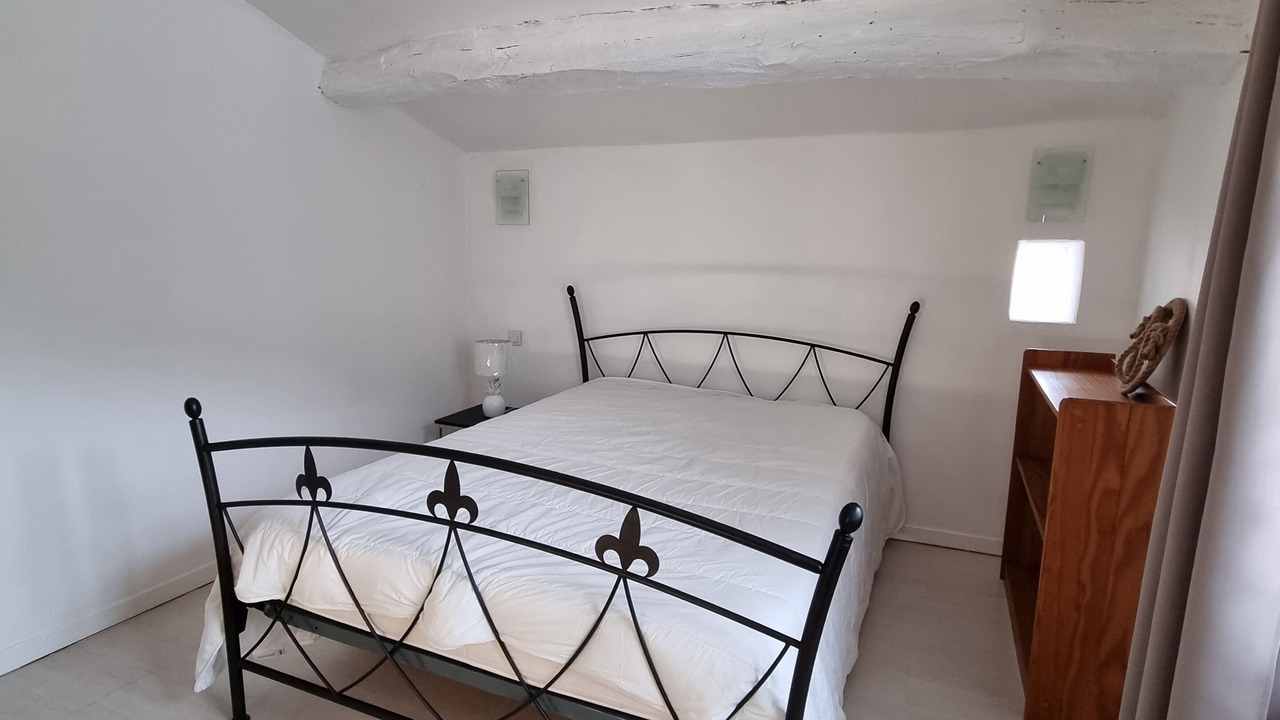 Photo of Bedroom in Draguignan