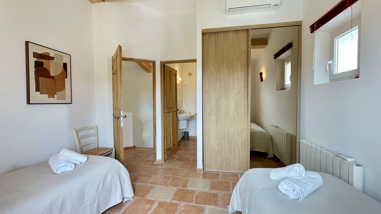 Photo of Bedroom in Saint-Saturnin-les-Apt