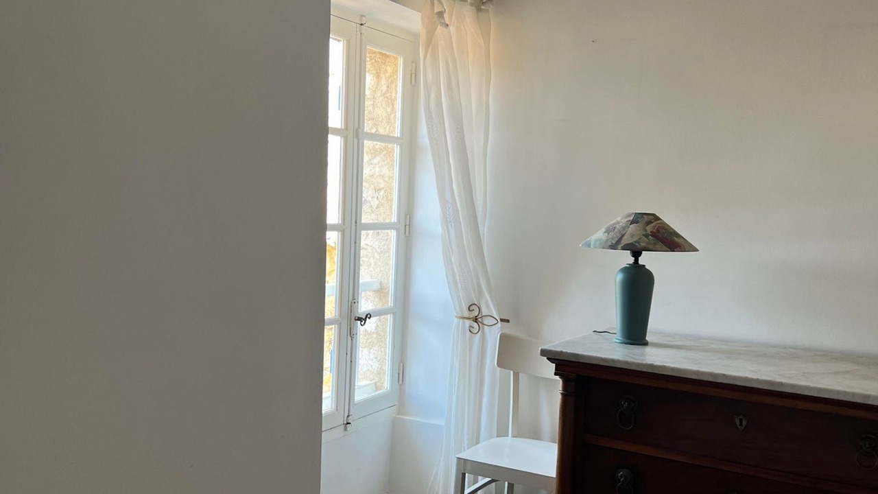 Photo of Bedroom in Bauduen