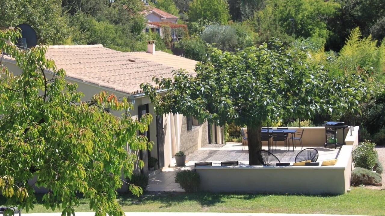 Photo of Outdoor in Goult