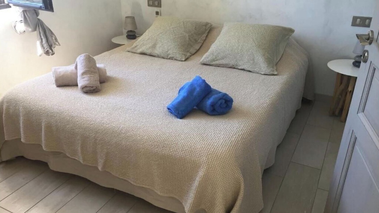 Photo of Bedroom in Lourmarin