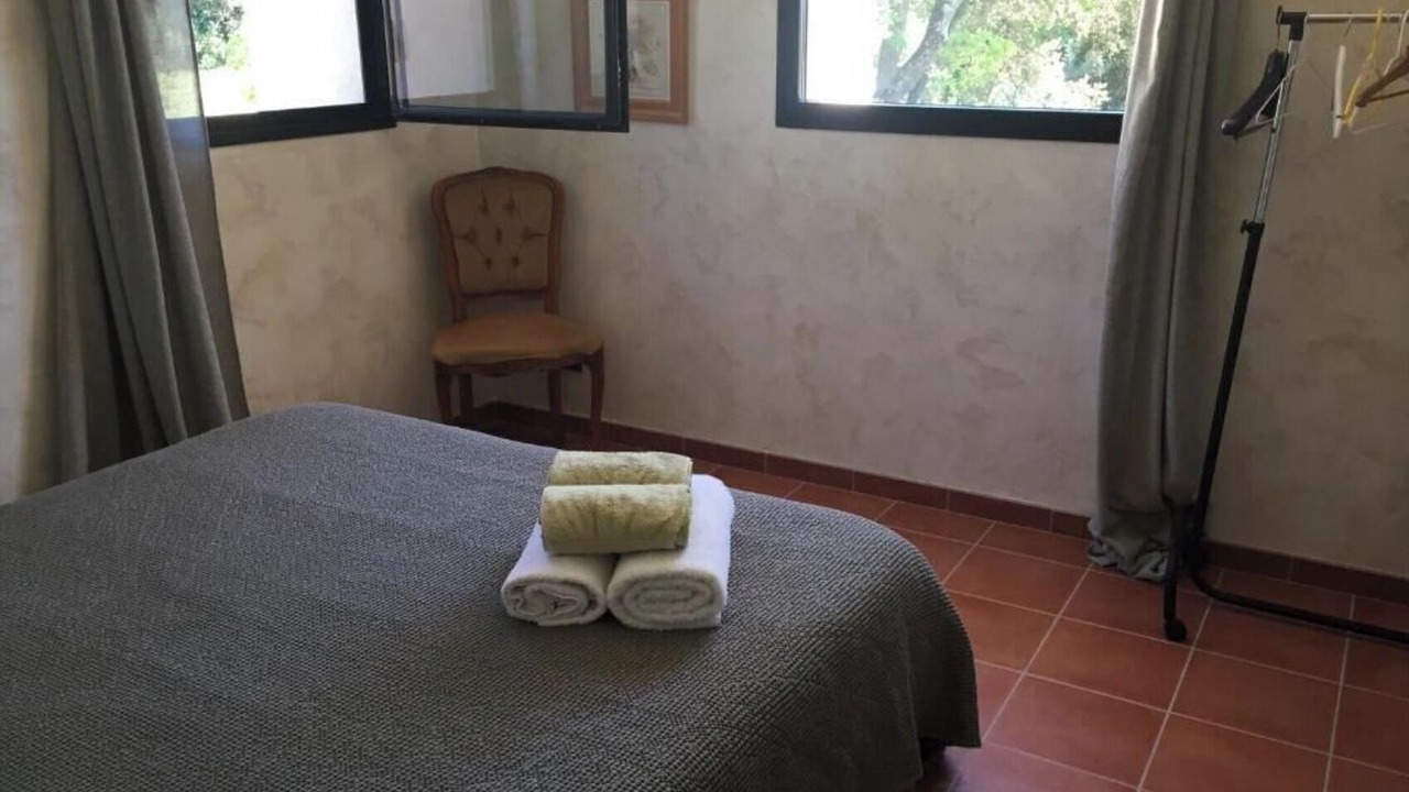 Photo of Bedroom in Lourmarin