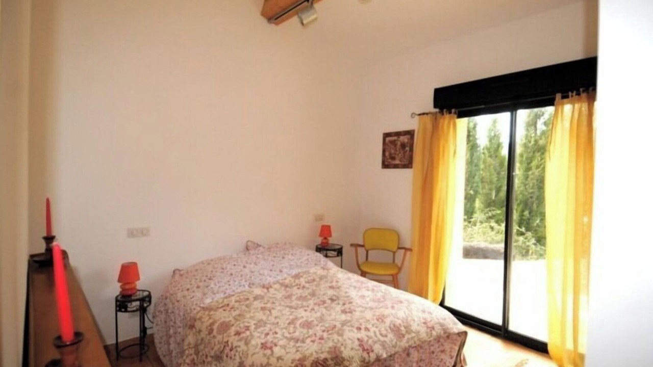 Photo of Bedroom in Lourmarin