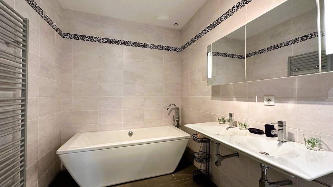 Photo of Bathroom in La Londe-les-Maures