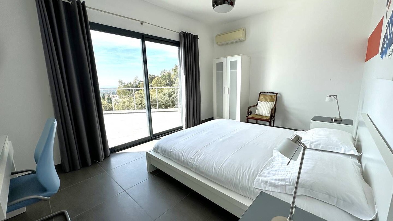 Photo of Bedroom in La Londe-les-Maures