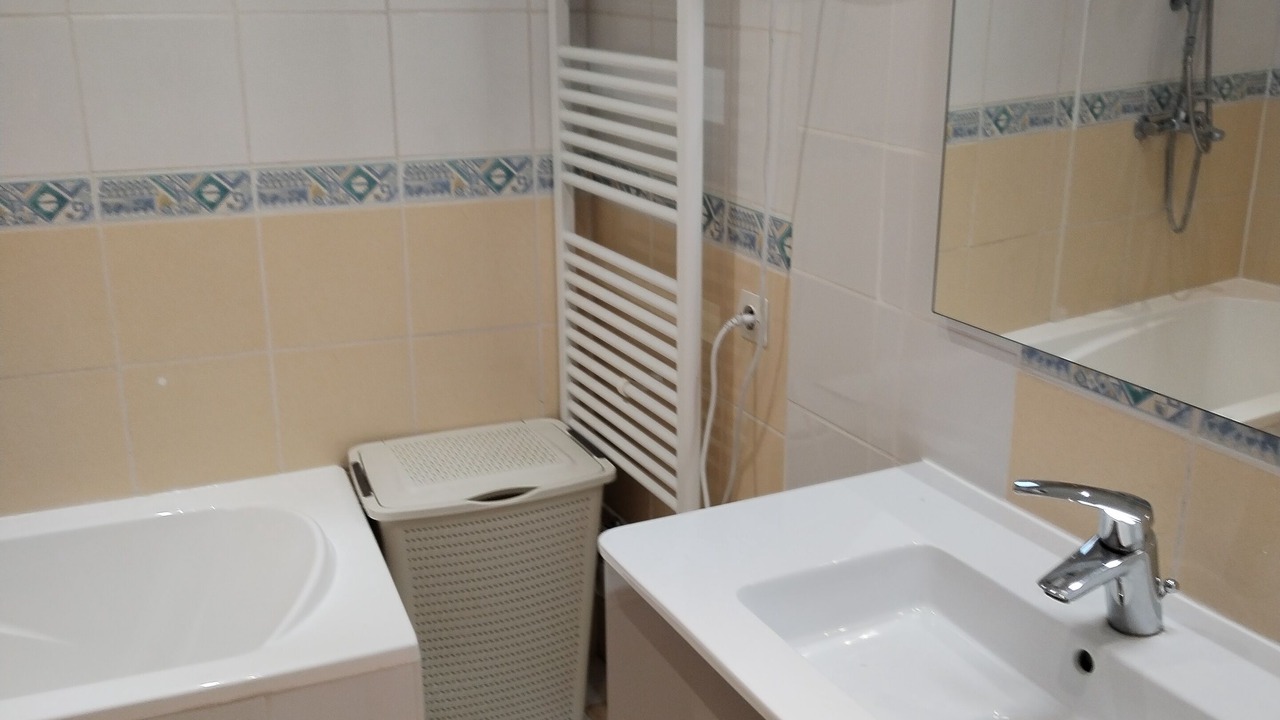 Photo of Bathroom in Salon-de-Provence
