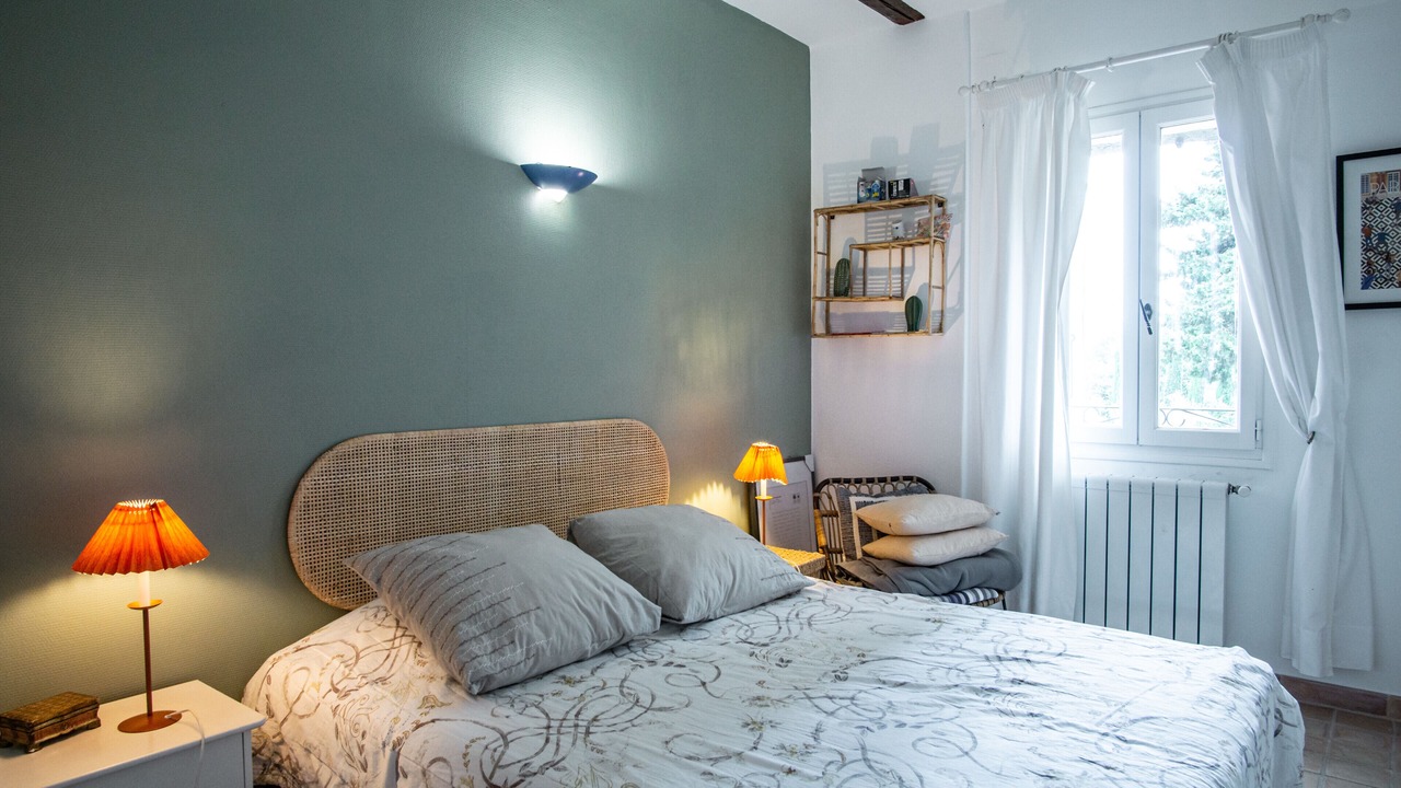 Photo of Bedroom in L'Isle-sur-la-Sorgue