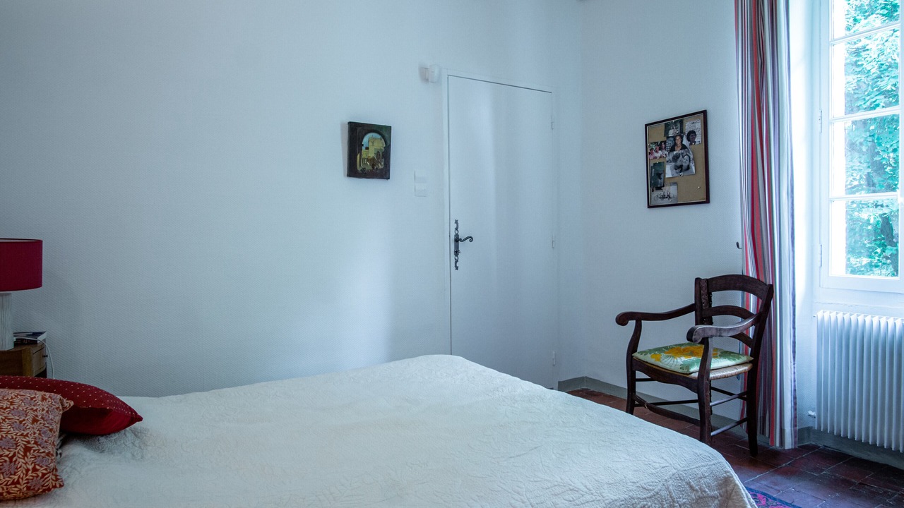 Photo of Bedroom in L'Isle-sur-la-Sorgue
