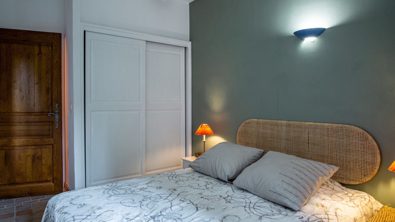 Photo of Bedroom in L'Isle-sur-la-Sorgue