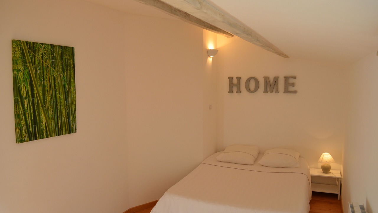 Photo of Bedroom in Seguret