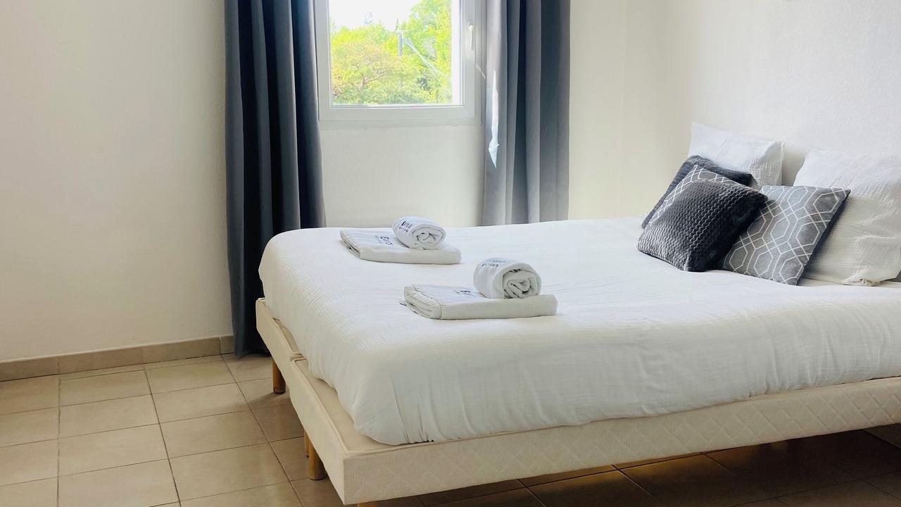 Photo of Bedroom in Plan-d'Aups-Sainte-Baume