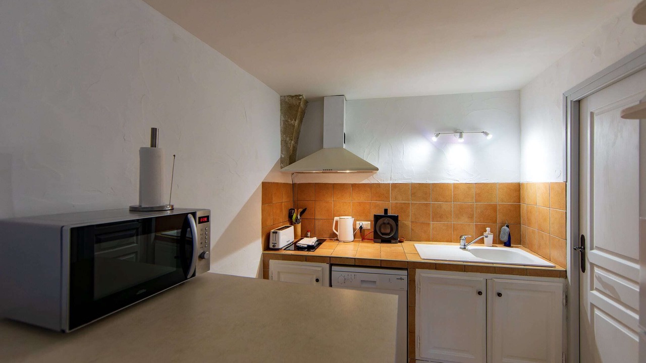 Photo of Kitchen in Cabrieres-d'Avignon