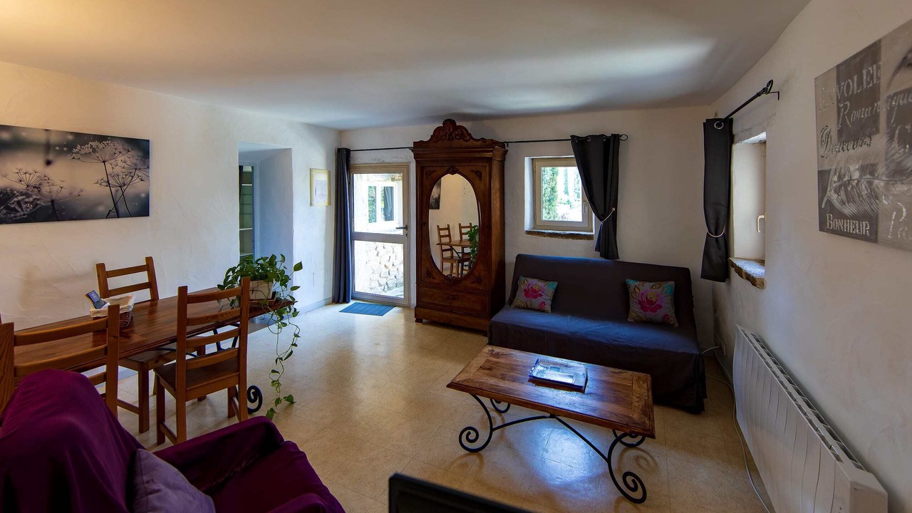 Photo of Livingroom in Cabrieres-d'Avignon