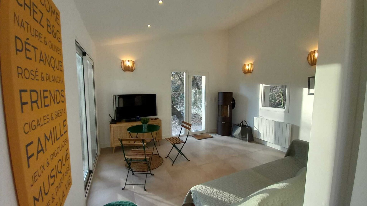 Photo of Bedroom in Eguilles