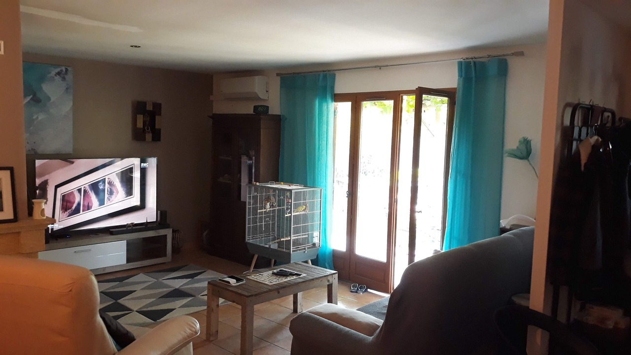 Photo of Livingroom in Comps