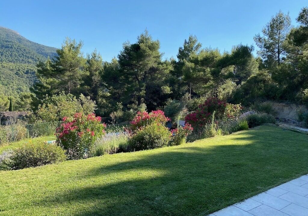 Photo of Outdoor in Vauvenargues